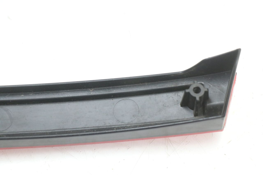 photo de RAHMENABDECKUNG PIAGGIO MP3 125 (2006 - 2014) - Geprüftes Gebrauchtteil