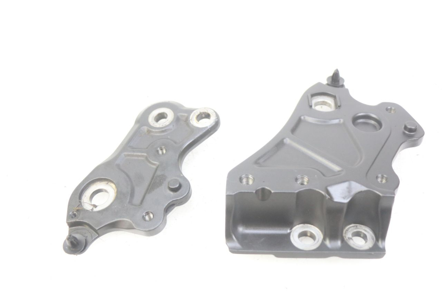 photo de SEITENRAHMENABDECKUNG YAMAHA MT-07 MT07 700 (2018 - 2020) - Alternative Perspektive