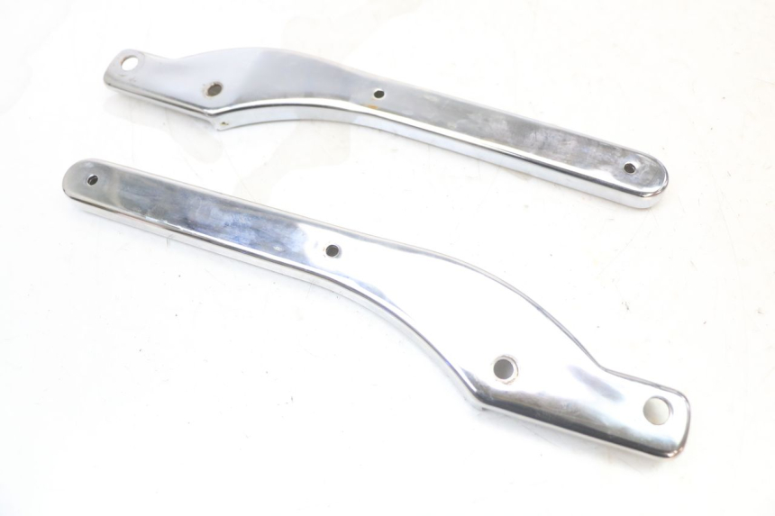 photo de RAHMENABDECKUNG REGAL RAPTOR RAXTER 2 125 (2007 - 2015) - Detailansicht des Bauteils