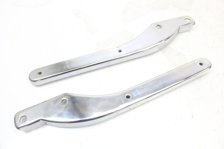 photo de RAHMENABDECKUNG REGAL RAPTOR RAXTER 2 125 (2007 - 2015) - Zoom auf Gebrauchszustand