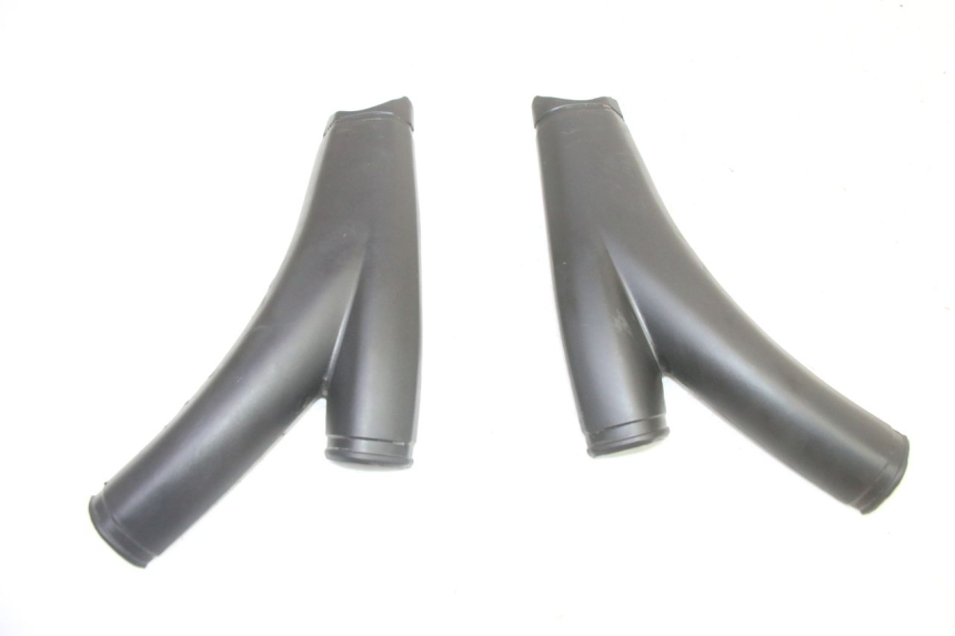 photo de SEITENRAHMENABDECKUNG APOLLO RFZ 125 - Detailansicht des Bauteils