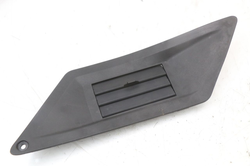 photo de RAHMENABDECKUNG GILERA RUNNER SP 50 (2009 - 2017) - Zoom auf Gebrauchszustand