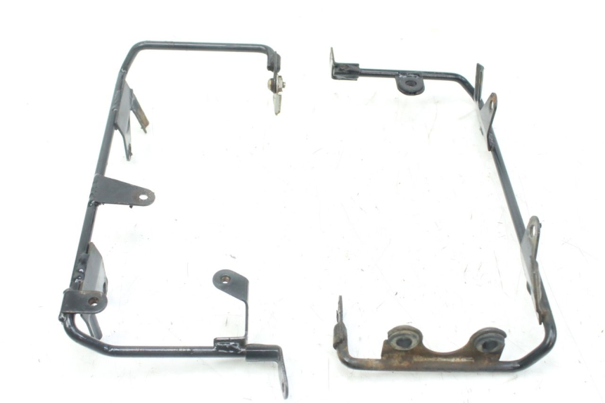 photo de SEITENRAHMENABDECKUNG SUZUKI SMX SUPERMOTARD 50 (1996 - 2001) - Detailansicht des Bauteils