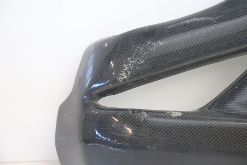 photo de RAHMENABDECKUNG SUZUKI SV S 650 (2003 - 2009) - Zoom auf Gebrauchszustand