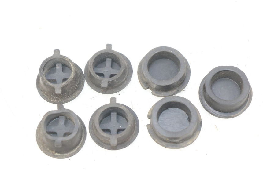 photo de RAHMENABDECKUNG PEUGEOT TWEET 4T 50 (2018 - 2022) - Detailansicht des Bauteils