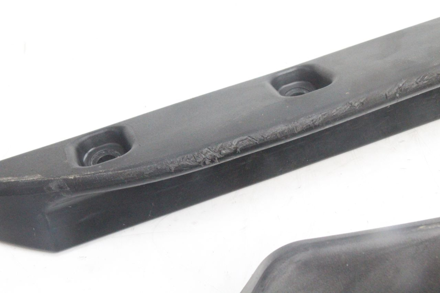photo de RAHMENABDECKUNG YAMAHA WAVE RUNNER GP R 1200 (2000 - 2003) - Alternative Perspektive