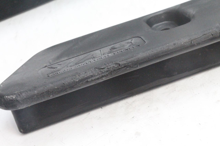 photo de RAHMENABDECKUNG YAMAHA WAVE RUNNER GP R 1200 (2000 - 2003) - Gesamtansicht des Produkts