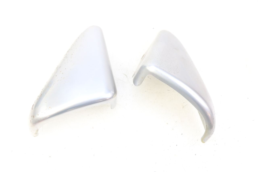 photo de SEITENRAHMENABDECKUNG KAWASAKI ZEPHYR 1100 ( - 1995) - Details der Befestigungspunkte