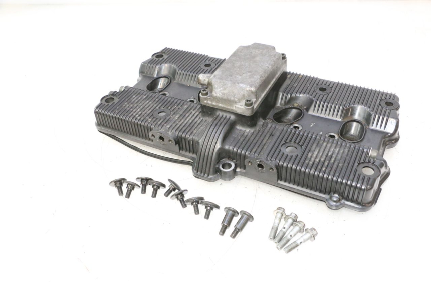 photo de VENTILDECKEL SUZUKI GSF N BANDIT 1200 (2001 - 2005) - Detailansicht des Bauteils