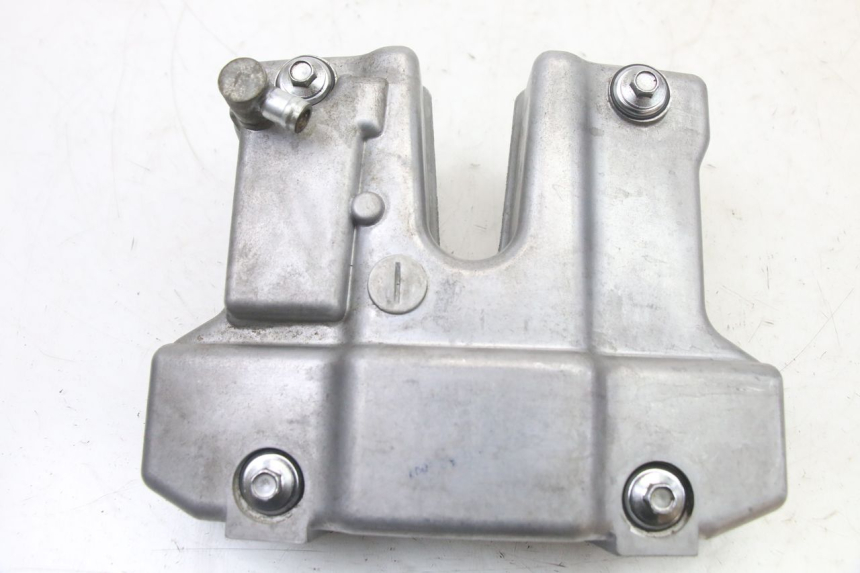 photo de VENTILDECKEL KYMCO XCITING 500 (2007 - 2010) - Detailansicht des Bauteils