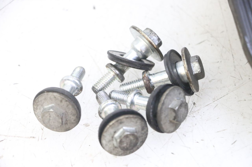 photo de VENTILDECKEL PIAGGIO MP3 LT 300 (2010 - 2016) - Detailansicht des Bauteils