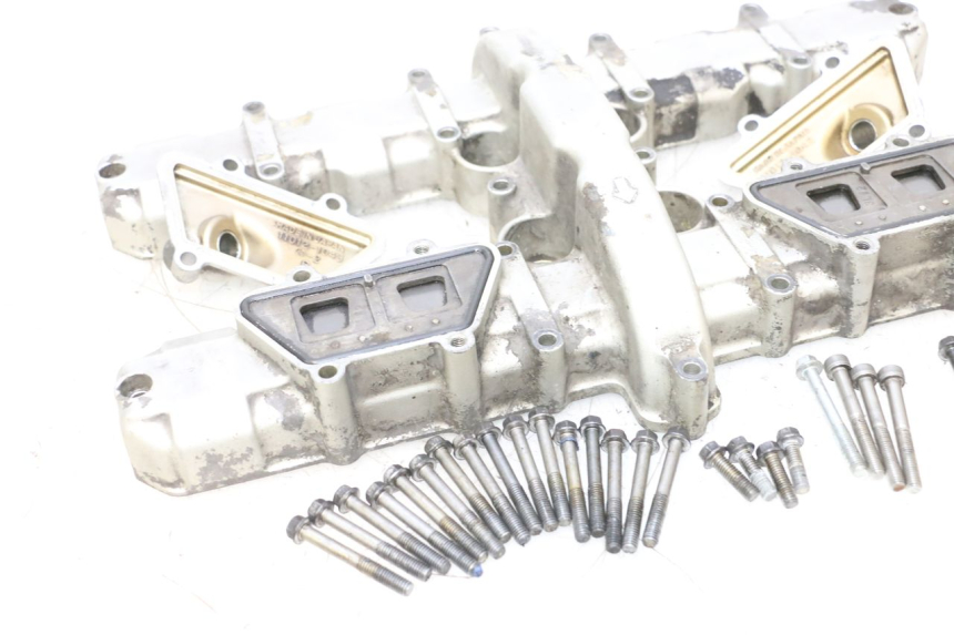 photo de VENTILDECKEL KAWASAKI ZR7 ZR-7 S 750 (1999 - 2004) - Details der Befestigungspunkte