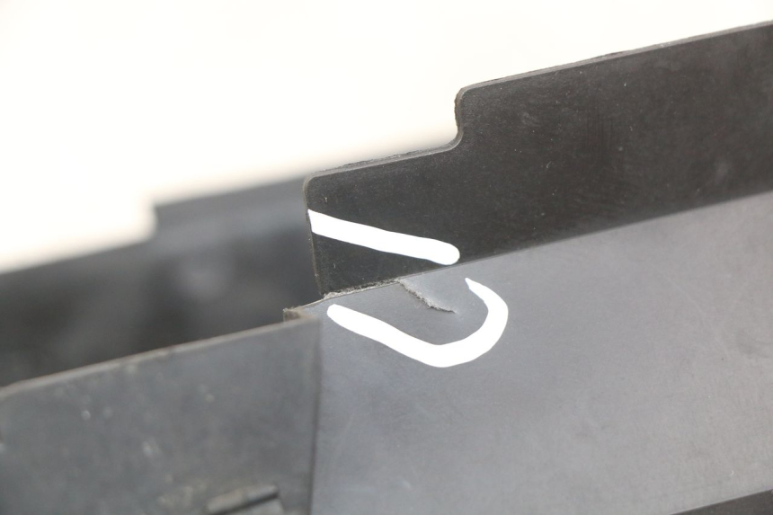 photo de ZYLINDERABDECKUNG KYMCO AGILITY 16+ 4T 50 (2018 - 2023) - Zoom auf Gebrauchszustand