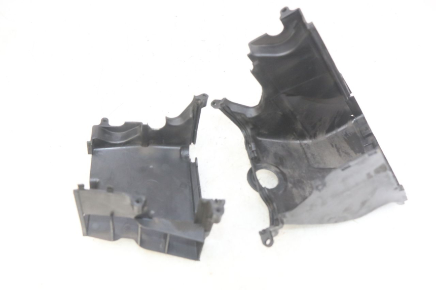 photo de ZYLINDERABDECKUNG PEUGEOT CITYSTAR AIR 125 (2014 - 2017) - Zoom auf Gebrauchszustand