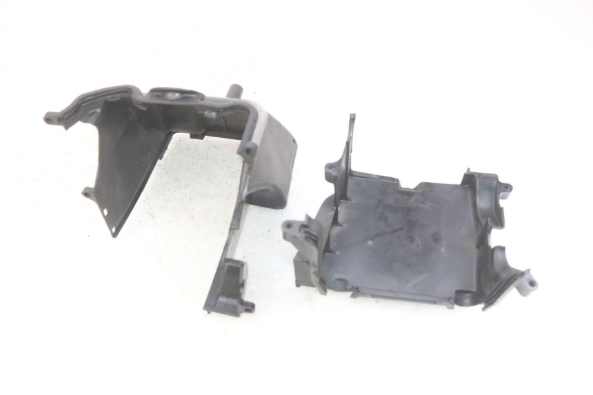 photo de ZYLINDERABDECKUNG PEUGEOT CITYSTAR AIR 125 (2014 - 2017) - Gesamtansicht des Produkts