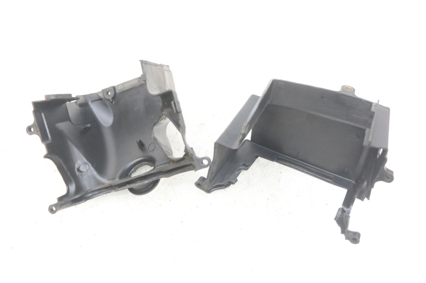 photo de ZYLINDERABDECKUNG SYM CROX 4T 50 (2016 - 2023) - Zoom auf Gebrauchszustand