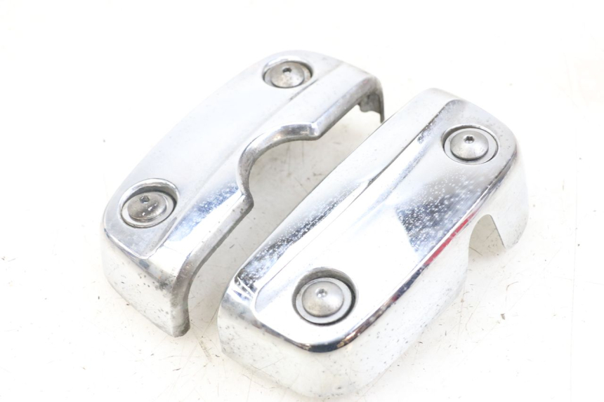 photo de ZYLINDER ABDECKUNG SUZUKI GZ MARAUDER 125 (1998 - 2004) - Zoom auf Gebrauchszustand