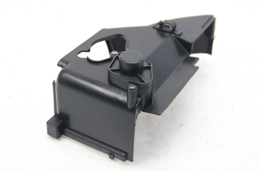 photo de ZYLINDERABDECKUNG PEUGEOT KISBEE 4T 50 (2018 - 2022) - Details der Befestigungspunkte