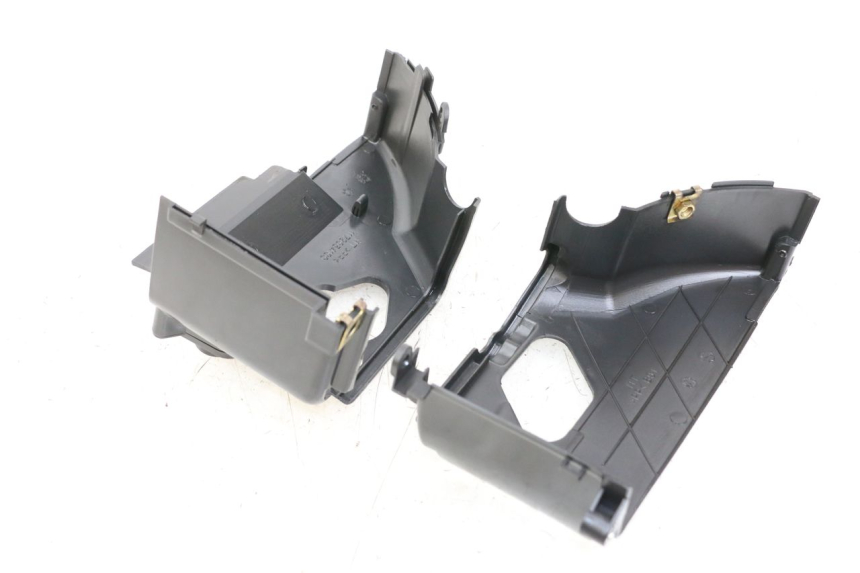 photo de ZYLINDERABDECKUNG PEUGEOT KISBEE 4T 50 (2018 - 2022) - Detailansicht des Bauteils