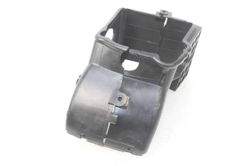 photo de ZYLINDER ABDECKUNG VENESI LOWIGI RETRO JJ50QT-3 50 (2020 - 2022) - Zoom auf Gebrauchszustand