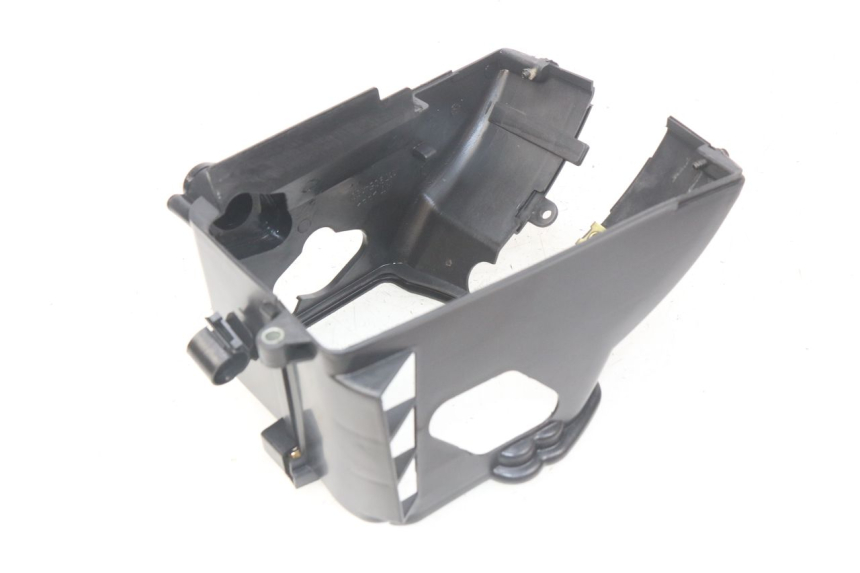 photo de ZYLINDERABDECKUNG PEUGEOT STREETZONE 4T 50 (2018 - 2023) - Detailansicht des Bauteils