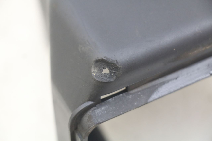 photo de ZYLINDERABDECKUNG PIAGGIO VESPA PRIMAVERA 2T 50 (2013 - 2018) - Detailansicht des Bauteils