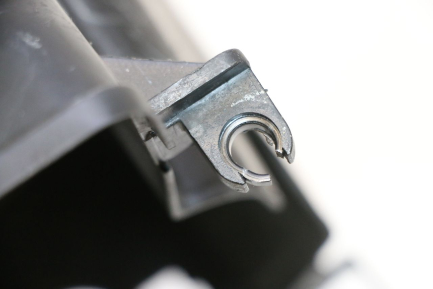 photo de ZYLINDER ABDECKUNG PEUGEOT VIVACITY 50 (2004 - 2009) - Detailansicht des Bauteils