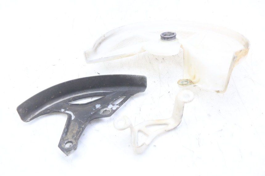 photo de BREMSSCHEIBENABDECKUNG HONDA CRF 250 (2010 - 2013) - Zoom auf Gebrauchszustand