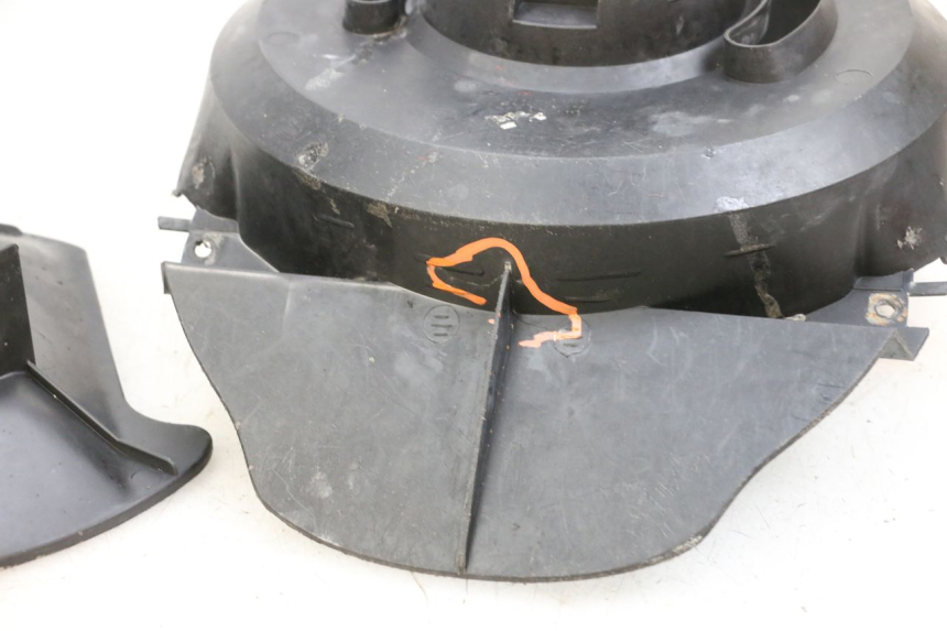 photo de GABELVERKLEIDUNG MBK BOOSTER SPIRIT 50 (2004 - 2017) - Detailansicht des Bauteils