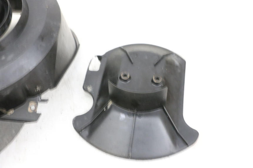 photo de GABELVERKLEIDUNG MBK BOOSTER SPIRIT 50 (2004 - 2017) - Charakteristische Merkmale