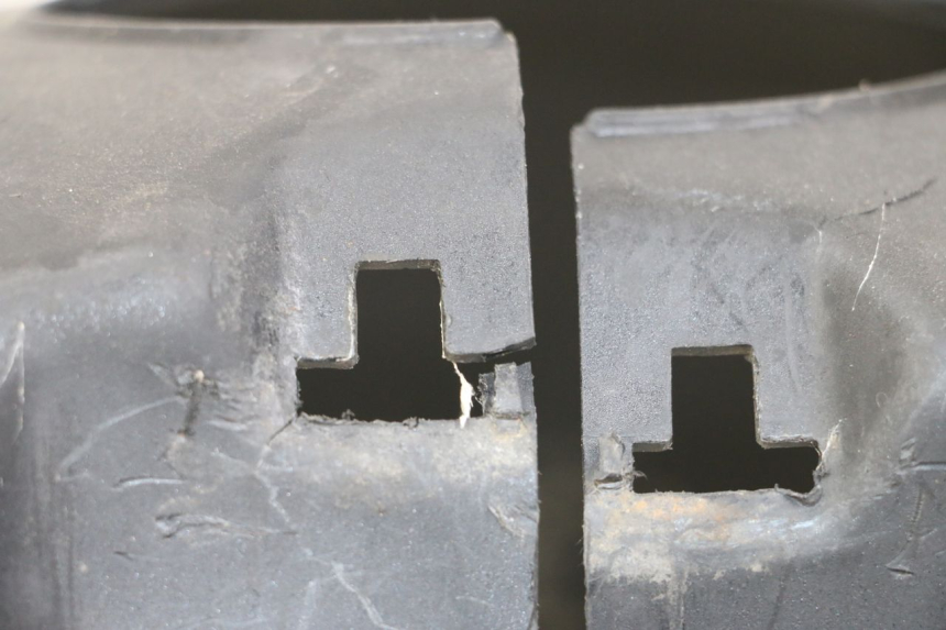 photo de GABELVERKLEIDUNG PEUGEOT BUXY 50 (1993 - 1998) - Zoom auf Gebrauchszustand