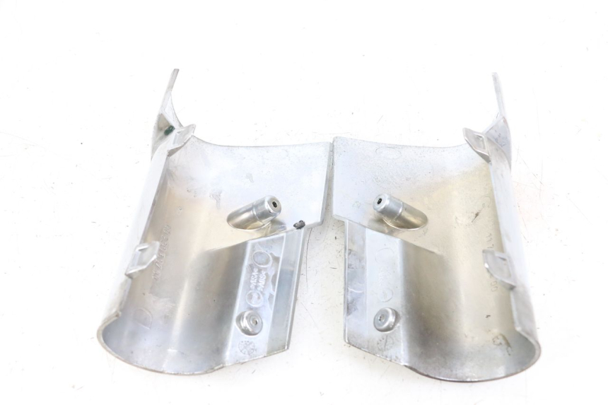 photo de GABEL VERKLEIDUNG PEUGEOT GEOPOLIS RS 125 (2007 - 2009) - Detailansicht des Bauteils