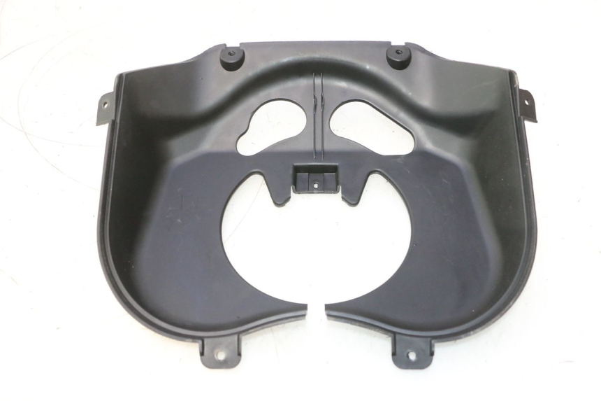 photo de GABEL VERKLEIDUNG PEUGEOT KISBEE 4T 50 (2023 - 2026) - Hauptansicht