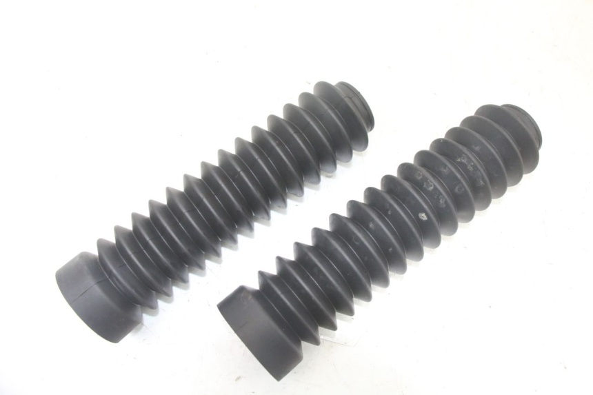 photo de GABEL VERKLEIDUNG KYMCO STRYKER OFF ROAD 125 (1999 - 2005) - Detailansicht des Bauteils