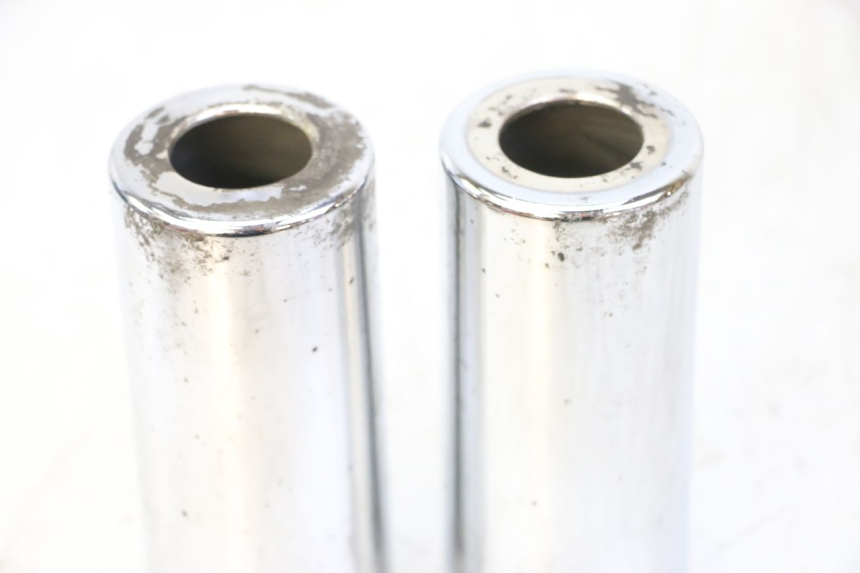 photo de GABEL VERKLEIDUNG PIAGGIO LIBERTY 125 (1998 - 2008) - Technische Nahaufnahme