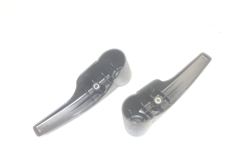 photo de GABEL VERKLEIDUNG PIAGGIO MP3 HPE 350 (2018 - 2020) - Zoom auf Gebrauchszustand