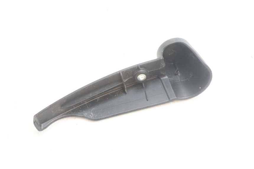 photo de GABEL VERKLEIDUNG PIAGGIO MP3 HPE 530 (2022 - 2026) - Zoom auf Gebrauchszustand