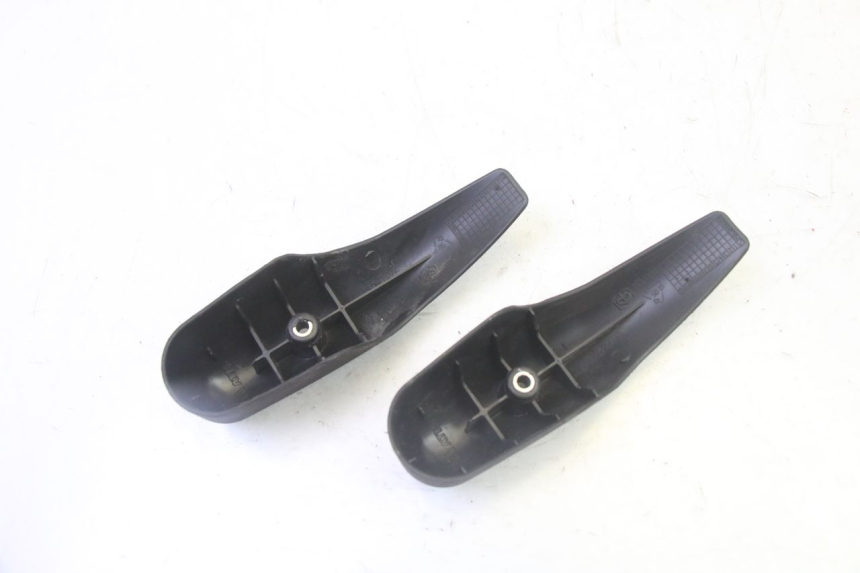 photo de GABELVERKLEIDUNG PIAGGIO MP3 LT 300 (2010 - 2016) - Zoom auf Gebrauchszustand