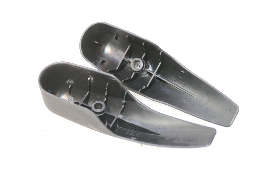 photo de GABEL VERKLEIDUNG PIAGGIO MP3 500 (2011 - 2015) - Detailansicht des Bauteils