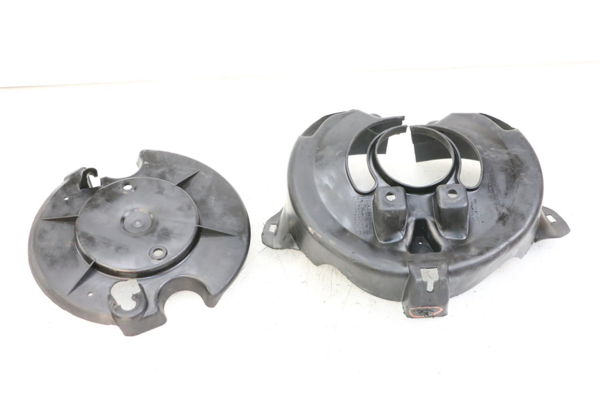 photo de GABELVERKLEIDUNG PEUGEOT TKR TREKKER FURIOUS 50 (2005 - 2014) - Details der Befestigungspunkte