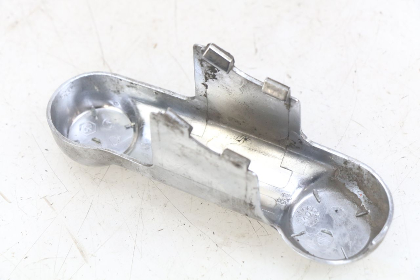 photo de GABELVERKLEIDUNG PIAGGIO VESPA S 2T 50 (2007 - 2014) - Details der Befestigungspunkte