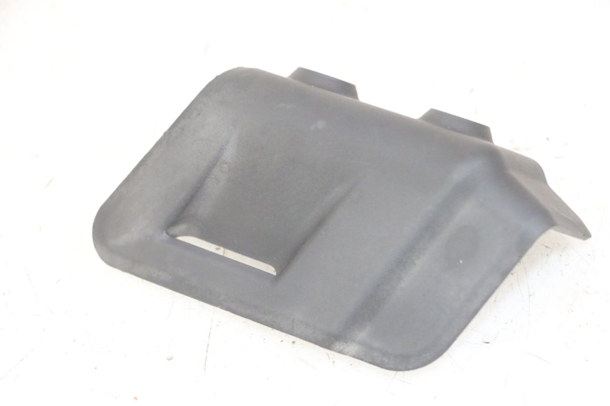 photo de FESTSTELLBREMSE VERKLEIDUNG PIAGGIO MP3 LT 300 (2010 - 2016) - Zoom auf Gebrauchszustand