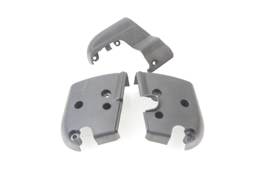 photo de BREMSPUMPE ABDECKUNG APRILIA ATLANTIC 125 (2003 - 2009) - Alternative Perspektive