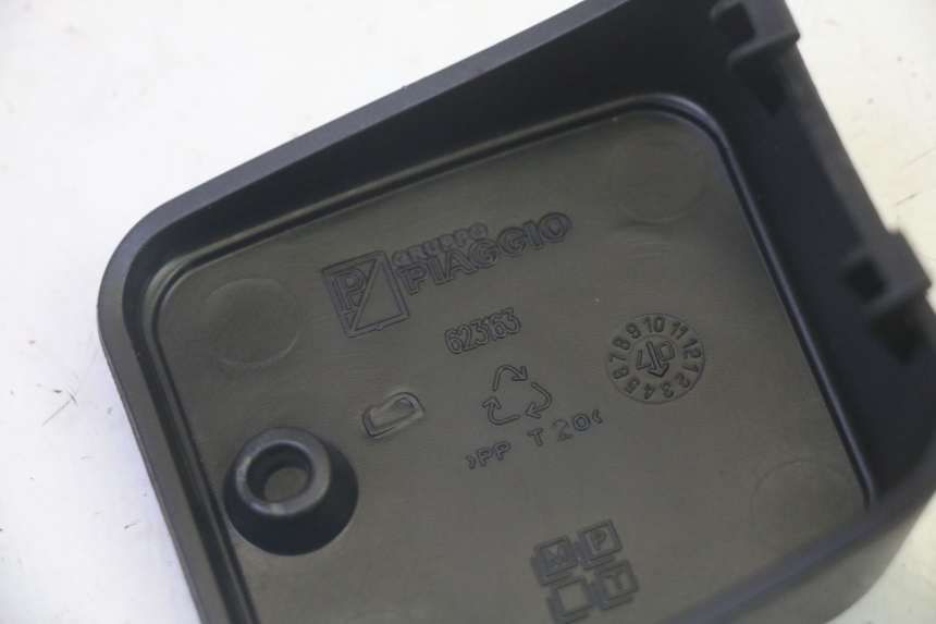 photo de BREMSZYLINDERDECKEL PIAGGIO MP3 LT 400 (2007 - 2012) - Alternative Perspektive
