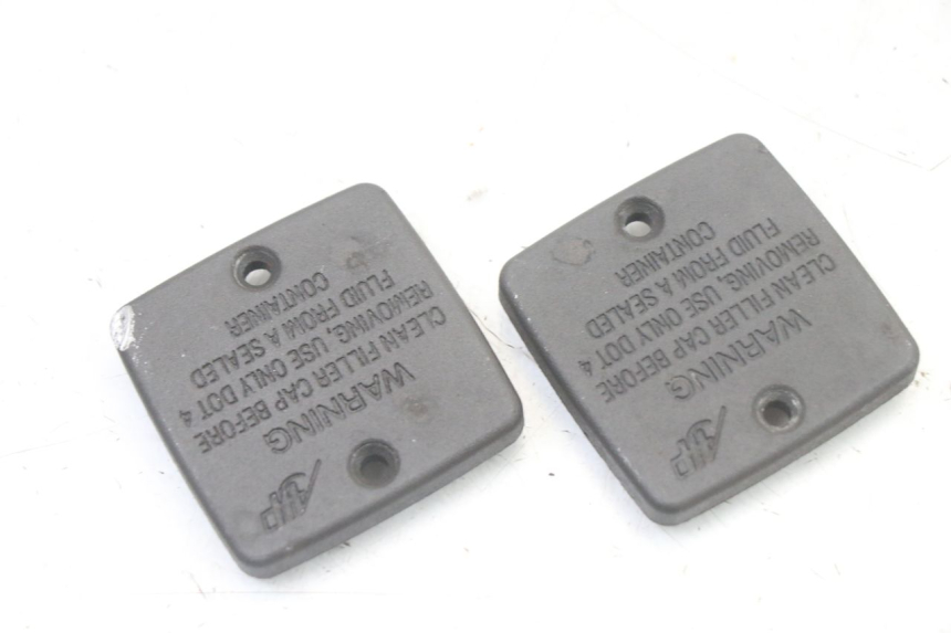 photo de BREMSPUMPE ABDECKUNG PEUGEOT SATELIS COMPRESSOR K15 125 (2006 - 2009) - Detailansicht des Bauteils