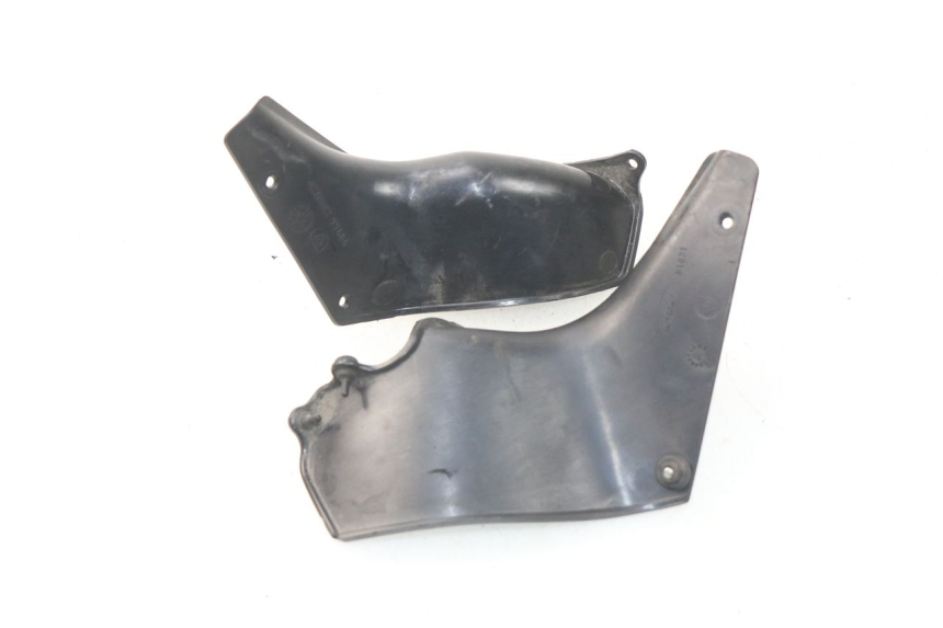 photo de MOTOR ABDECKUNG MV AGUSTA BRUTALE R WALLY 910 (2008 - 2008) - Detailansicht des Bauteils