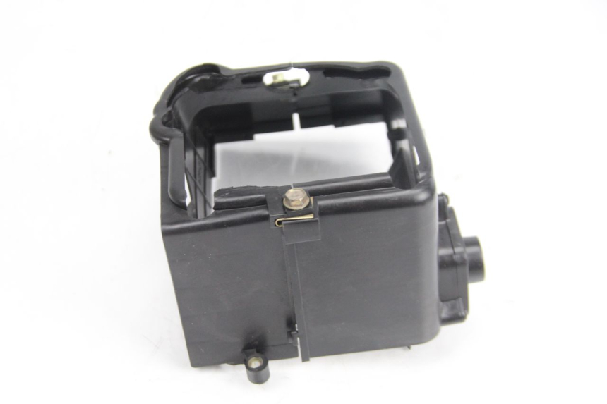 photo de MOTOR ABDECKUNG JM MOTORS F45i 4T 50 (2020 - 2023) - Details der Befestigungspunkte