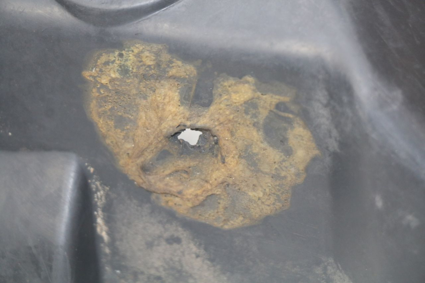 photo de MOTORABDECKUNG PEUGEOT KISBEE 2T 50 (2010 - 2017) - Charakteristische Merkmale