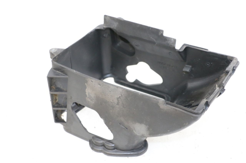 photo de MOTOR ABDECKUNG PEUGEOT KISBEE 4T 50 (2018 - 2022) - Detailansicht des Bauteils