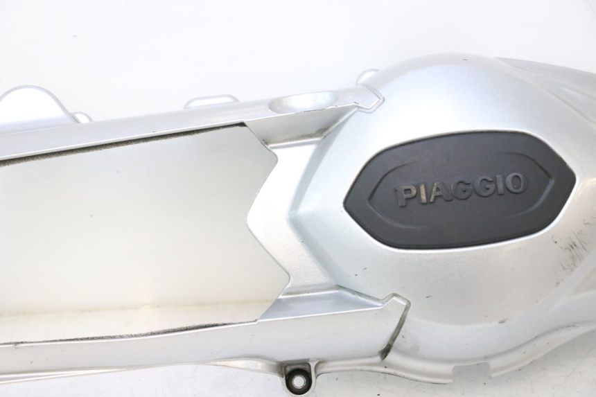 photo de MOTOR ABDECKUNG PIAGGIO MP3 LT 300 (2010 - 2016) - Geprüftes Gebrauchtteil